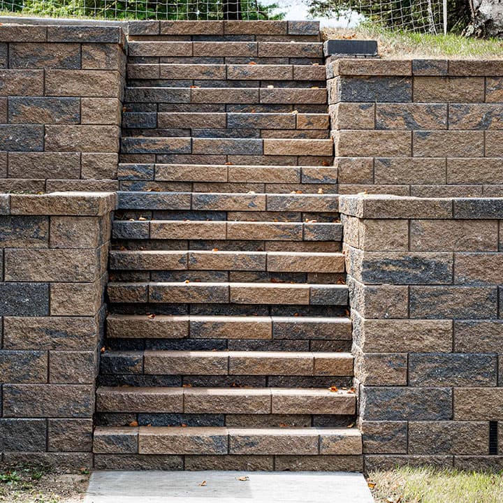 Double tiered retaining wall installation